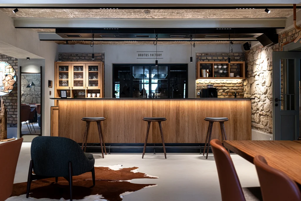 Kamenný obklad v interiéri